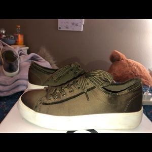 Converse like platform sneakers